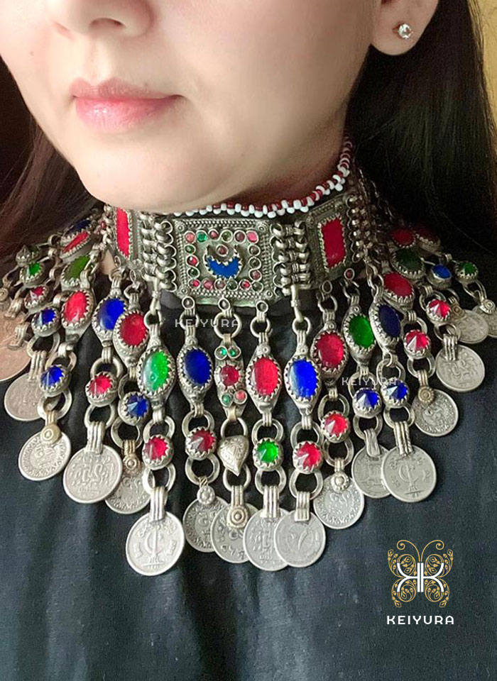 Farah necklace